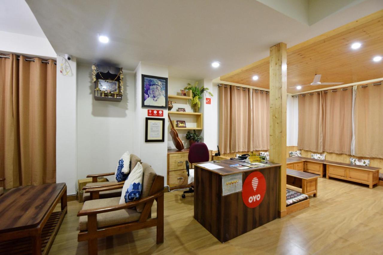 Oyo 13741 Rockwood Bnb Manāli Exterior foto