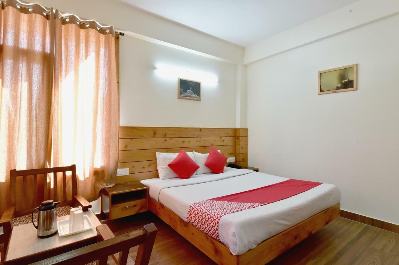 Oyo 13741 Rockwood Bnb Manāli Exterior foto